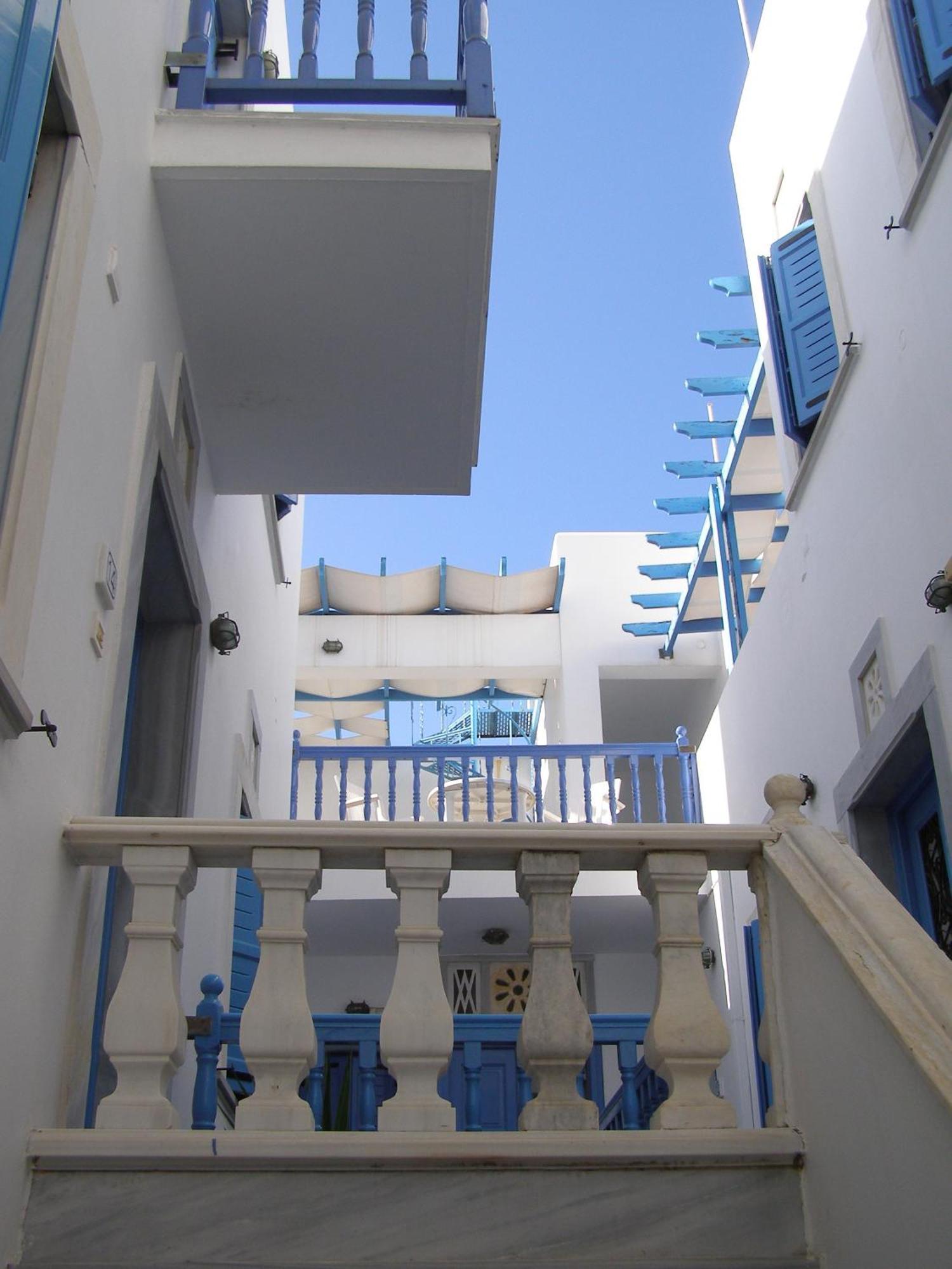 Manto Apartments Tínos Buitenkant foto